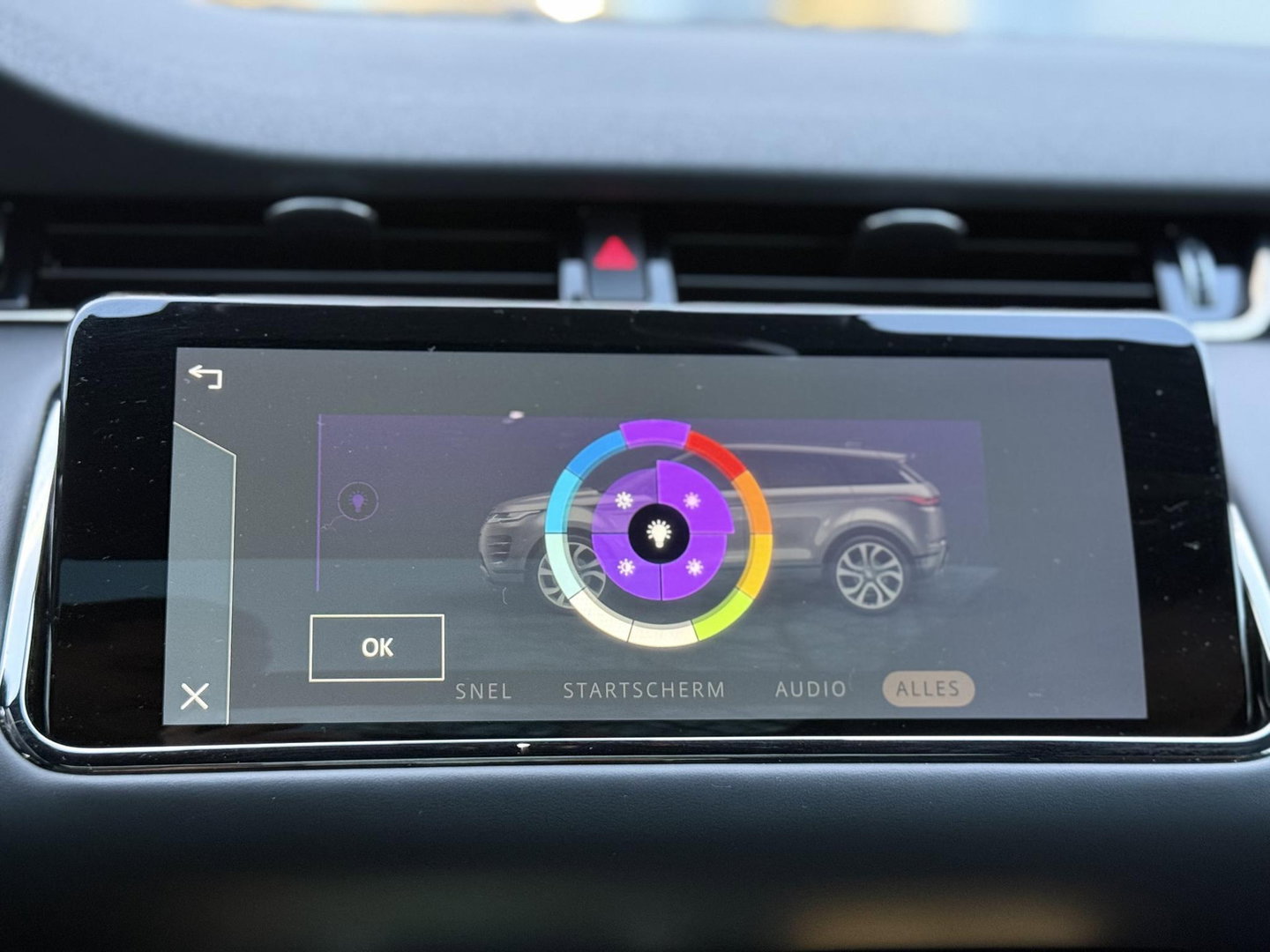 Land Rover Range Rover Evoque 1.5 P300e AWD R-Dynamic HSE Black Style|Schuif/kantel dak|Sfeer|Meridian|Matrix|Trekhaak