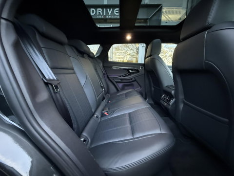 Land Rover Range Rover Evoque 1.5 P300e AWD R-Dynamic HSE Black Style|Schuif/kantel dak|Sfeer|Meridian|Matrix|Trekhaak