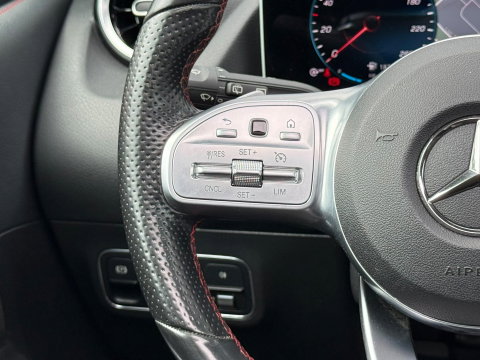 Mercedes-Benz B-Klasse 200 Bus. Solution AMG Night|Pano|Carplay|Sfeer|Cam|Trekhaak
