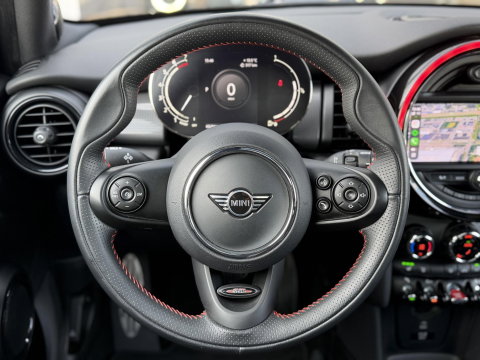 MINI 5-deurs 1.5 Cooper Dalston Edition JCW|Pano|H/K|Enigmatic Black