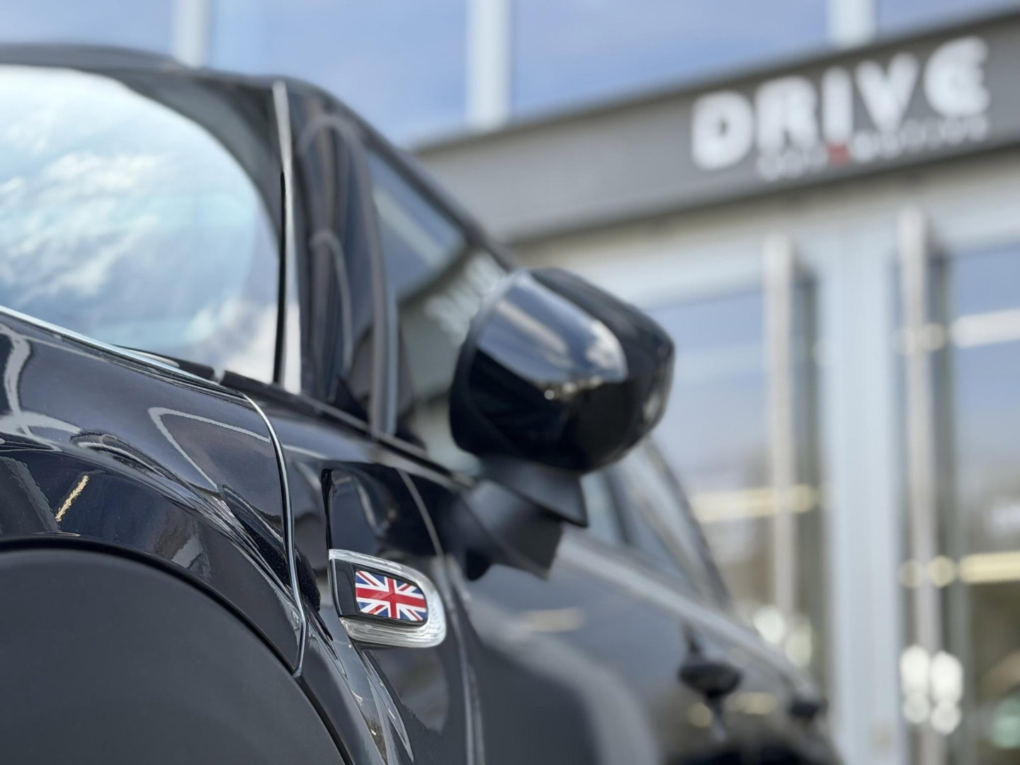 MINI 5-deurs 1.5 Cooper Dalston Edition JCW|Pano|H/K|Enigmatic Black