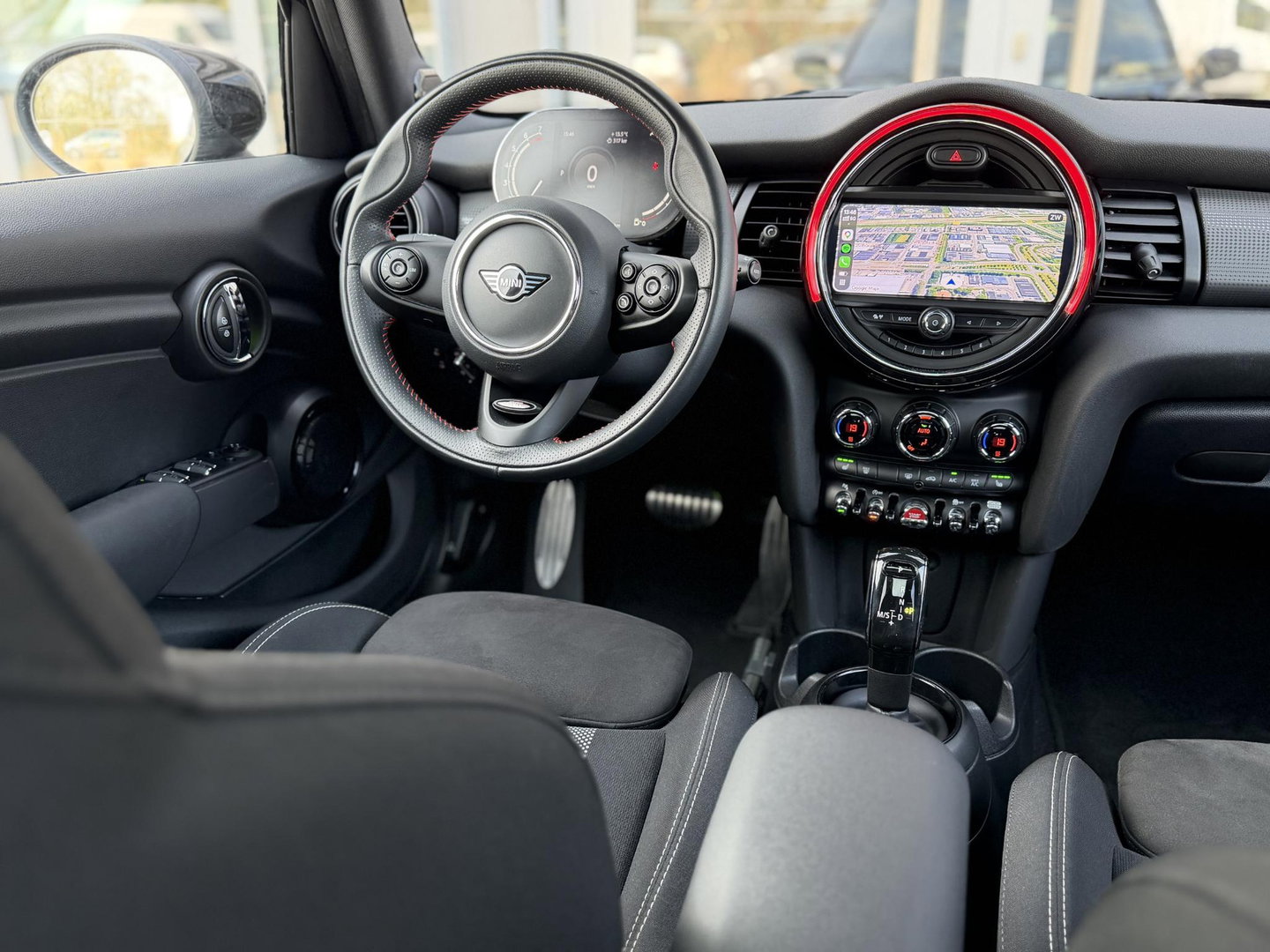 MINI 5-deurs 1.5 Cooper Dalston Edition JCW|Pano|H/K|Enigmatic Black