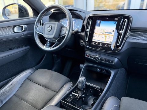 Volvo XC40 1.5 T4 210PK Recharge R-Design Memory|Cam|Winterpakket|Trekhaak
