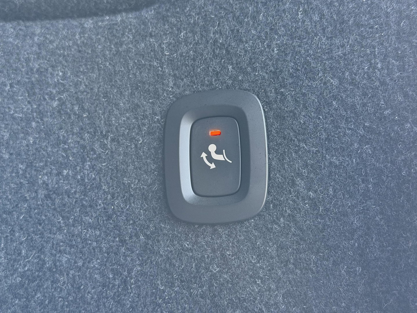 Volvo XC40 1.5 T4 210PK Recharge R-Design Memory|Cam|Winterpakket|Trekhaak
