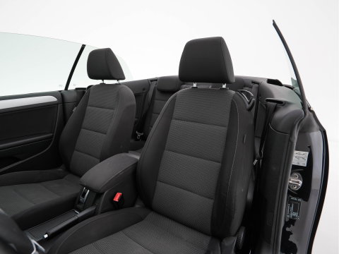 Volkswagen Golf Cabriolet 2.0 TDI Bluemotion Aut. *NAVI-FULLMAP | HEATED-COMFORTSEATS | SHIFTPADDLES | ECC | PARKPILOT | CRUISE | 16''ALU*