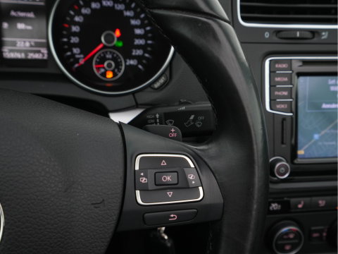 Volkswagen Golf Cabriolet 2.0 TDI Bluemotion Aut. *NAVI-FULLMAP | HEATED-COMFORTSEATS | SHIFTPADDLES | ECC | PARKPILOT | CRUISE | 16''ALU*