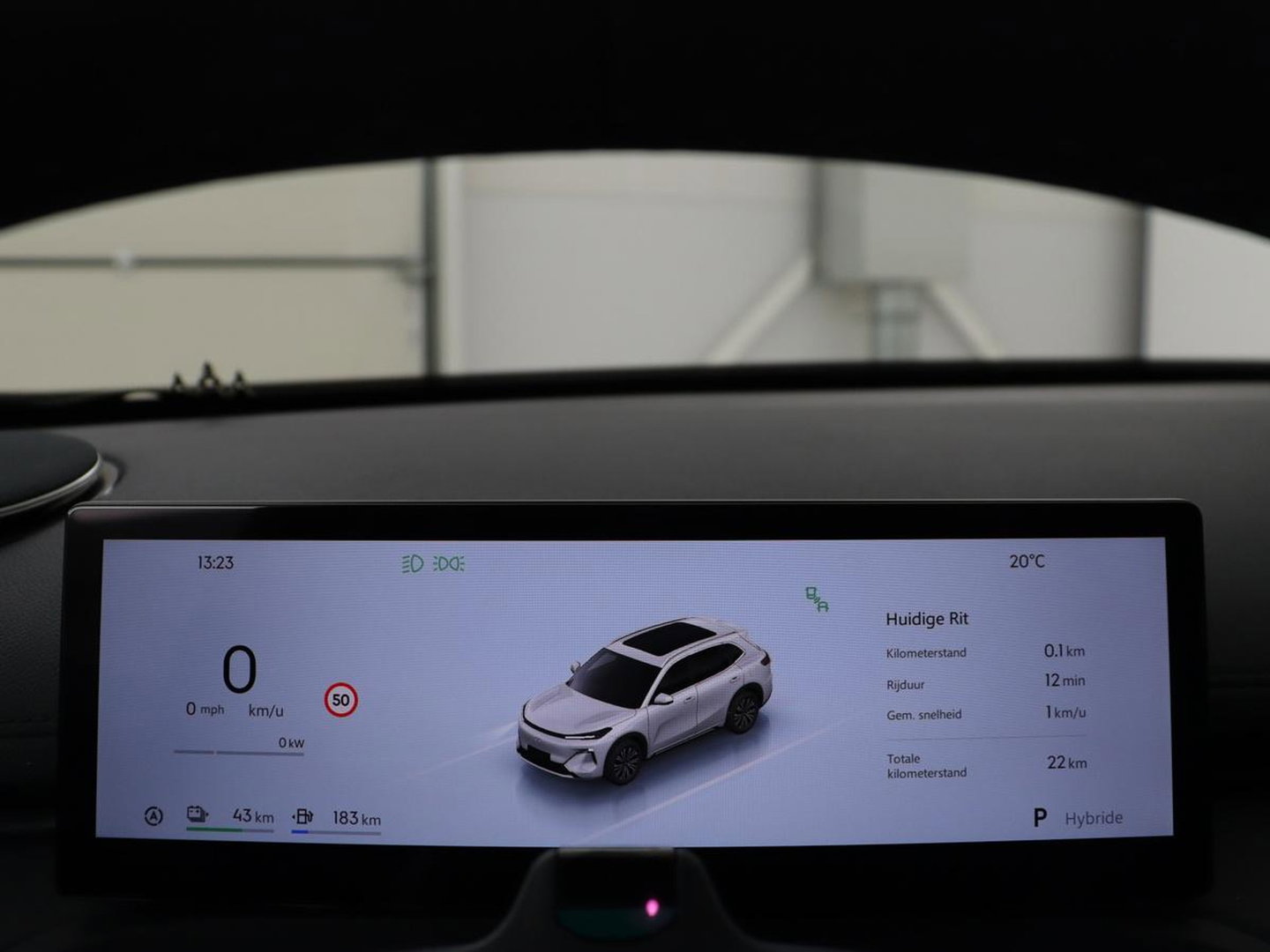 GEELY Starray EM-i 1.5 Pro | Leder | Adaptive cruise | Carplay | Full LED | Dodehoek detectie | 360 camera | DAB |