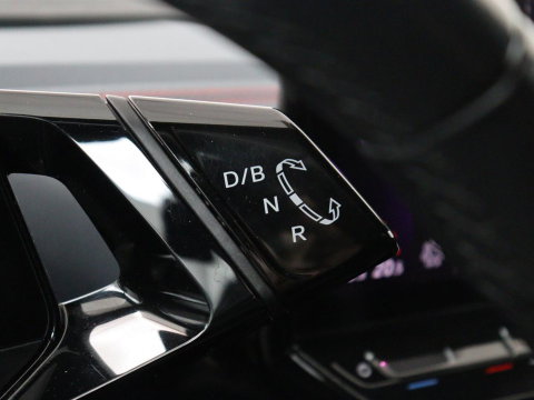 Volkswagen ID.5 GTX 77 kWh | SOH 90,1% | Half leder | Stuur/stoelverwarming | Carplay | Sfeerverlichting | Adaptive cruise | Climate control | Camera | Park assist |