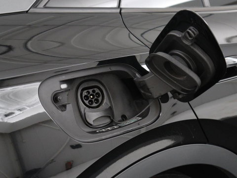 Volkswagen ID.5 GTX 77 kWh | SOH 90,1% | Half leder | Stuur/stoelverwarming | Carplay | Sfeerverlichting | Adaptive cruise | Climate control | Camera | Park assist |