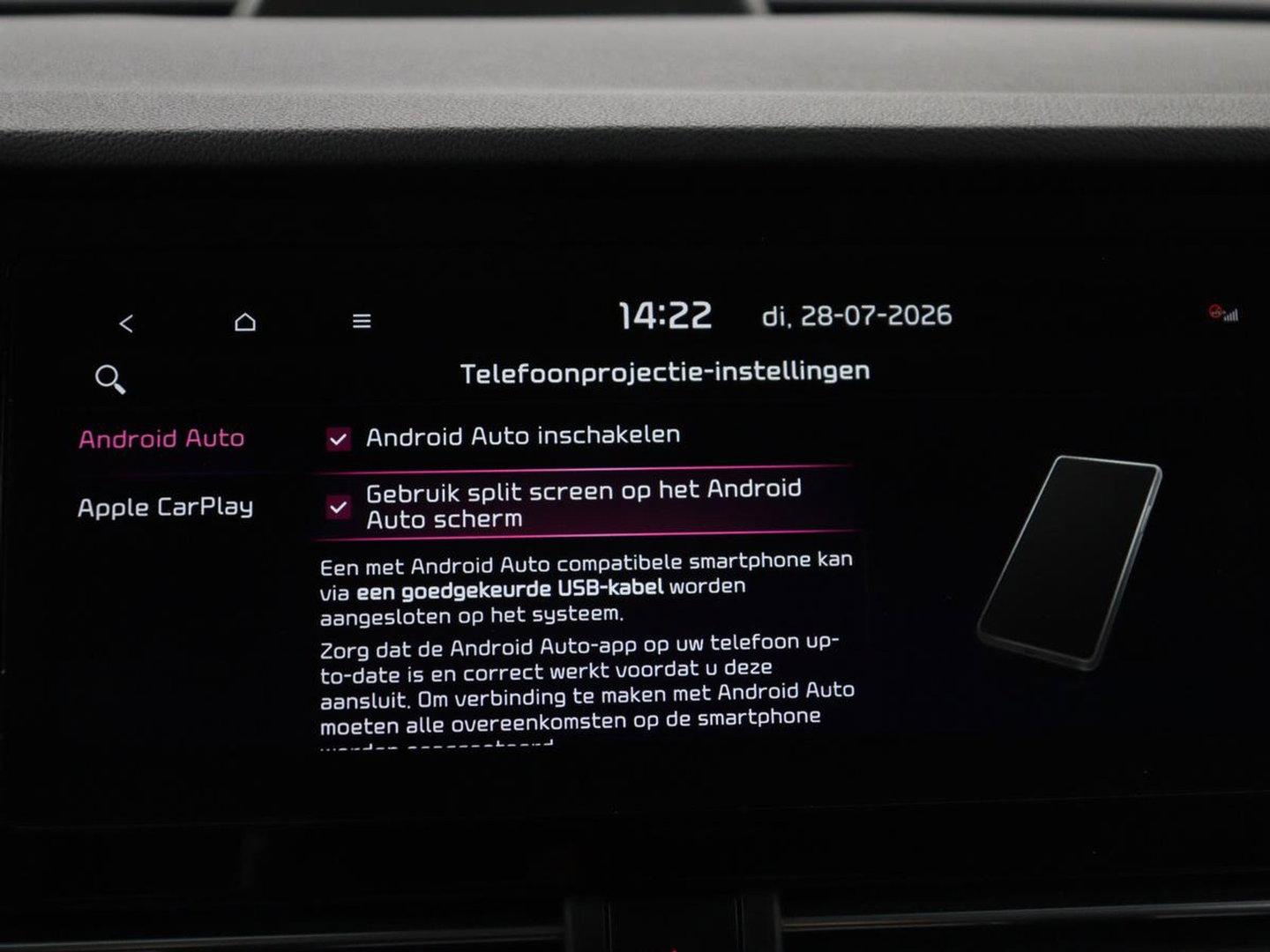 Kia e-Niro DynamicPlusLine 64 kWh | SOH 95.2% | Panoramadak | Half Leder | Adaptive cruise | Stuur/stoel verwarming | Camera | Park assist | Carplay | Climate control | Virtual dashboard | Full LED |