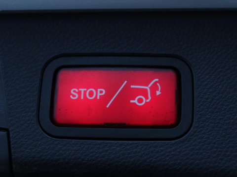 Mercedes-Benz C-Klasse Estate 180 Business Solution | Panoramadak | Half leder | Stoelverwarming | Virtueel dashboard | 360 Camera | Park assist | Climate control | Cruise control |