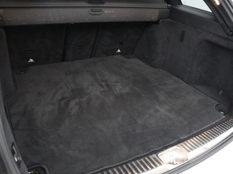Mercedes-Benz C-Klasse Estate 180 Business Solution | Panoramadak | Half leder | Stoelverwarming | Virtueel dashboard | 360 Camera | Park assist | Climate control | Cruise control |