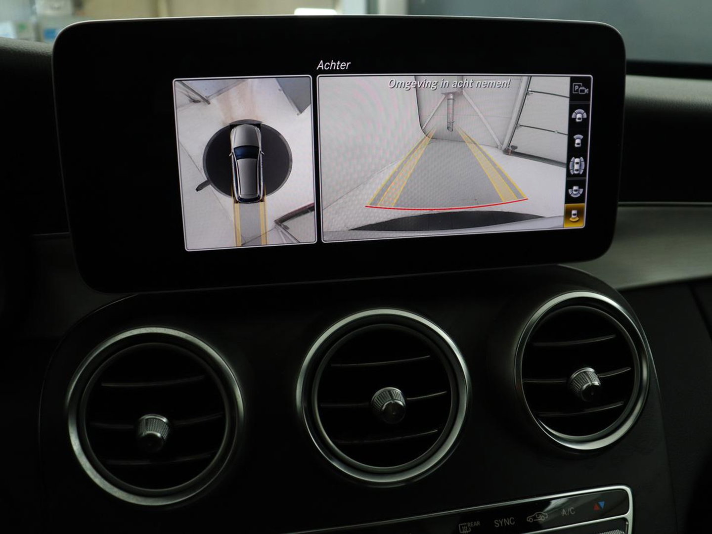 Mercedes-Benz C-Klasse Estate 180 Business Solution | Panoramadak | Half leder | Stoelverwarming | Virtueel dashboard | 360 Camera | Park assist | Climate control | Cruise control |
