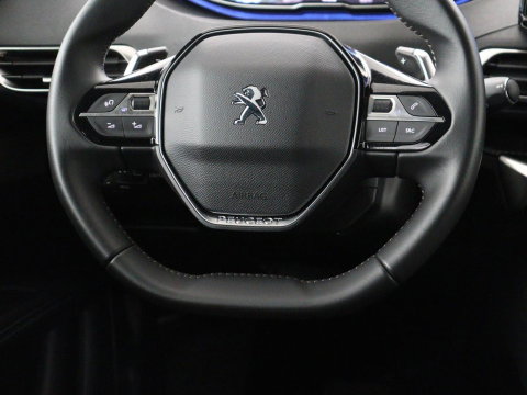 Peugeot 3008 1.6 HYbrid 225 Active Pack Business | SOH 98.8% | Half Leder | Adaptive cruise | 360 camera | Carplay | Climate control | Dodehoek detectie | DAB |