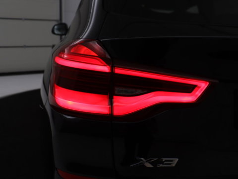 BMW X3 xDrive20i High Executive M-sport | Panoramadak | Head-up | Leder | Adaptive cruise | Camera | Park assist | Climate control | Stoelverwarming | Full LED | 3 zone klimaat |