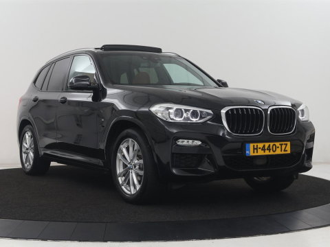 BMW X3 xDrive20i High Executive M-sport | Panoramadak | Head-up | Leder | Adaptive cruise | Camera | Park assist | Climate control | Stoelverwarming | Full LED | 3 zone klimaat |