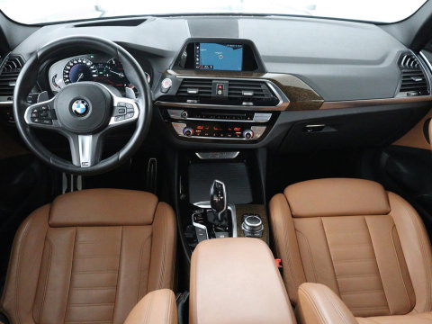 BMW X3 xDrive20i High Executive M-sport | Panoramadak | Head-up | Leder | Adaptive cruise | Camera | Park assist | Climate control | Stoelverwarming | Full LED | 3 zone klimaat |