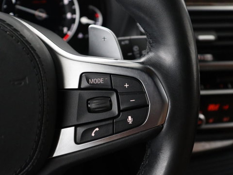 BMW X3 xDrive20i High Executive M-sport | Panoramadak | Head-up | Leder | Adaptive cruise | Camera | Park assist | Climate control | Stoelverwarming | Full LED | 3 zone klimaat |