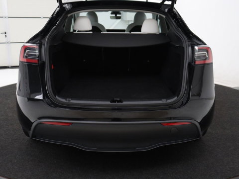 Tesla Model Y Performance AWD 75 kWh | SOH 94.8% | Traffic-Aware Cruise control | Leder | Achterbank verwarming | 21'' | Full LED | Panoramadak |
