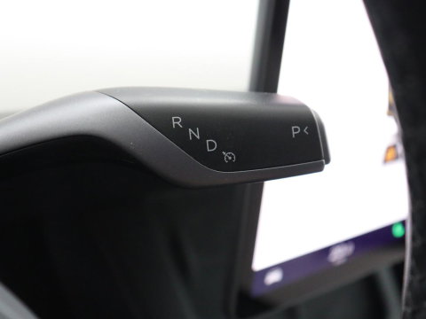 Tesla Model Y Performance AWD 75 kWh | SOH 94.8% | Traffic-Aware Cruise control | Leder | Achterbank verwarming | 21'' | Full LED | Panoramadak |