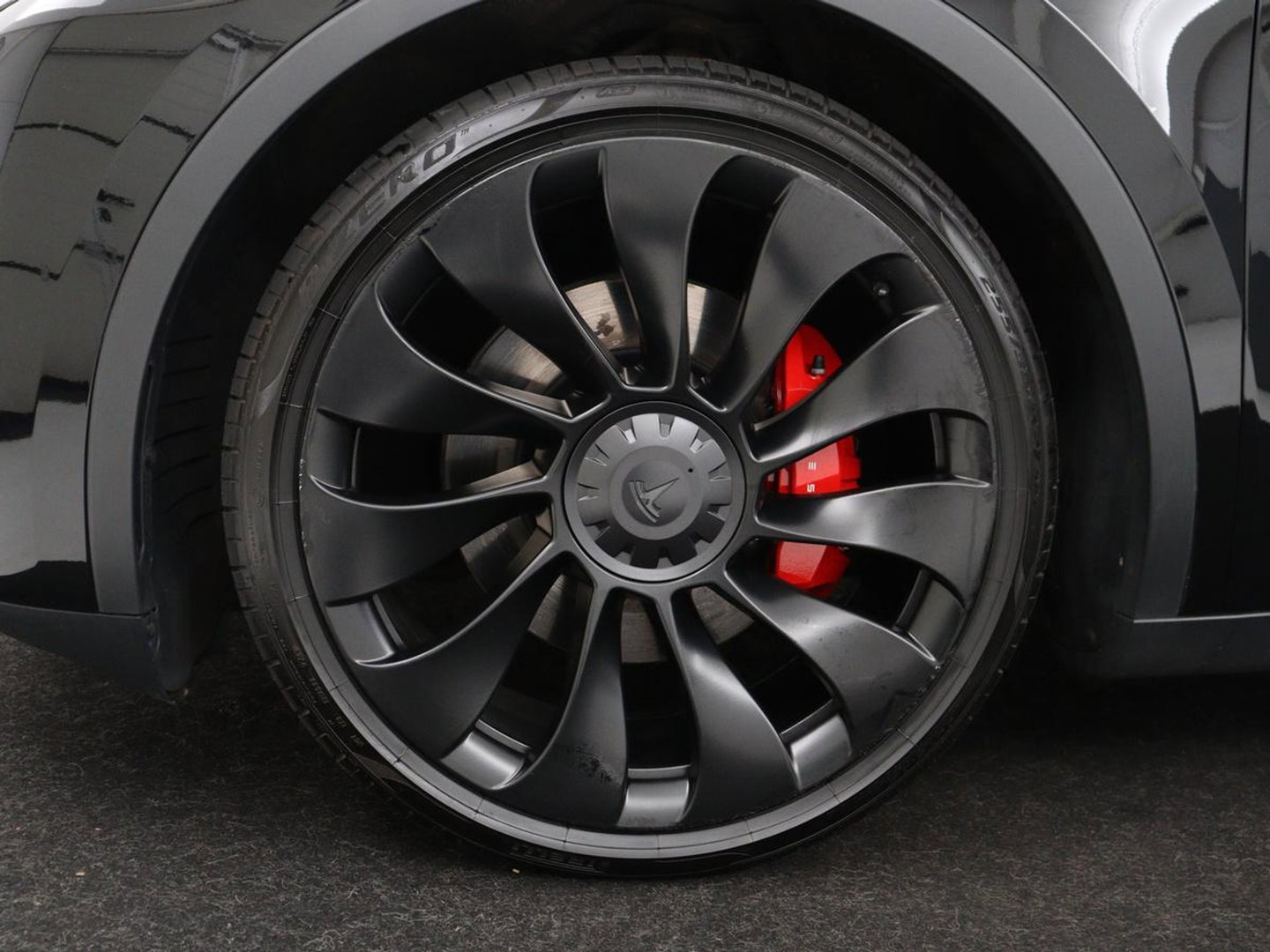 Tesla Model Y Performance AWD 75 kWh | SOH 94.8% | Traffic-Aware Cruise control | Leder | Achterbank verwarming | 21'' | Full LED | Panoramadak |