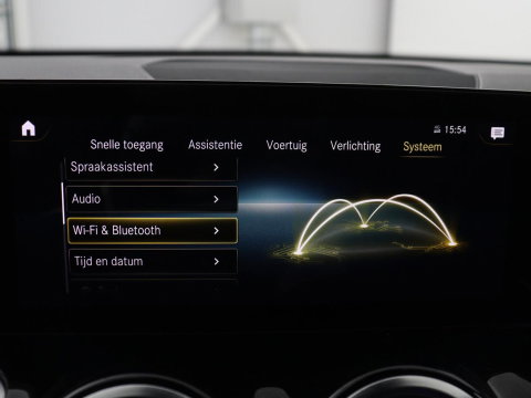 Mercedes-Benz GLB 200 Business Solution AMG 7p. | Panoramadak | Elec. Trekhaak | Half Leder | Memory | Sfeerverlichting | Stoelverwarming | Camera | Park assist |