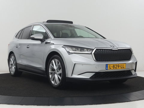 Škoda Enyaq iV 60 | SOH 92,4% | Panoramadak | Stoel/stuur verwarming | Half leder | Adaptive cruise | Carplay | Virtueel dashboard | Sfeerverlichting | Climate control | Camera | Park assist |