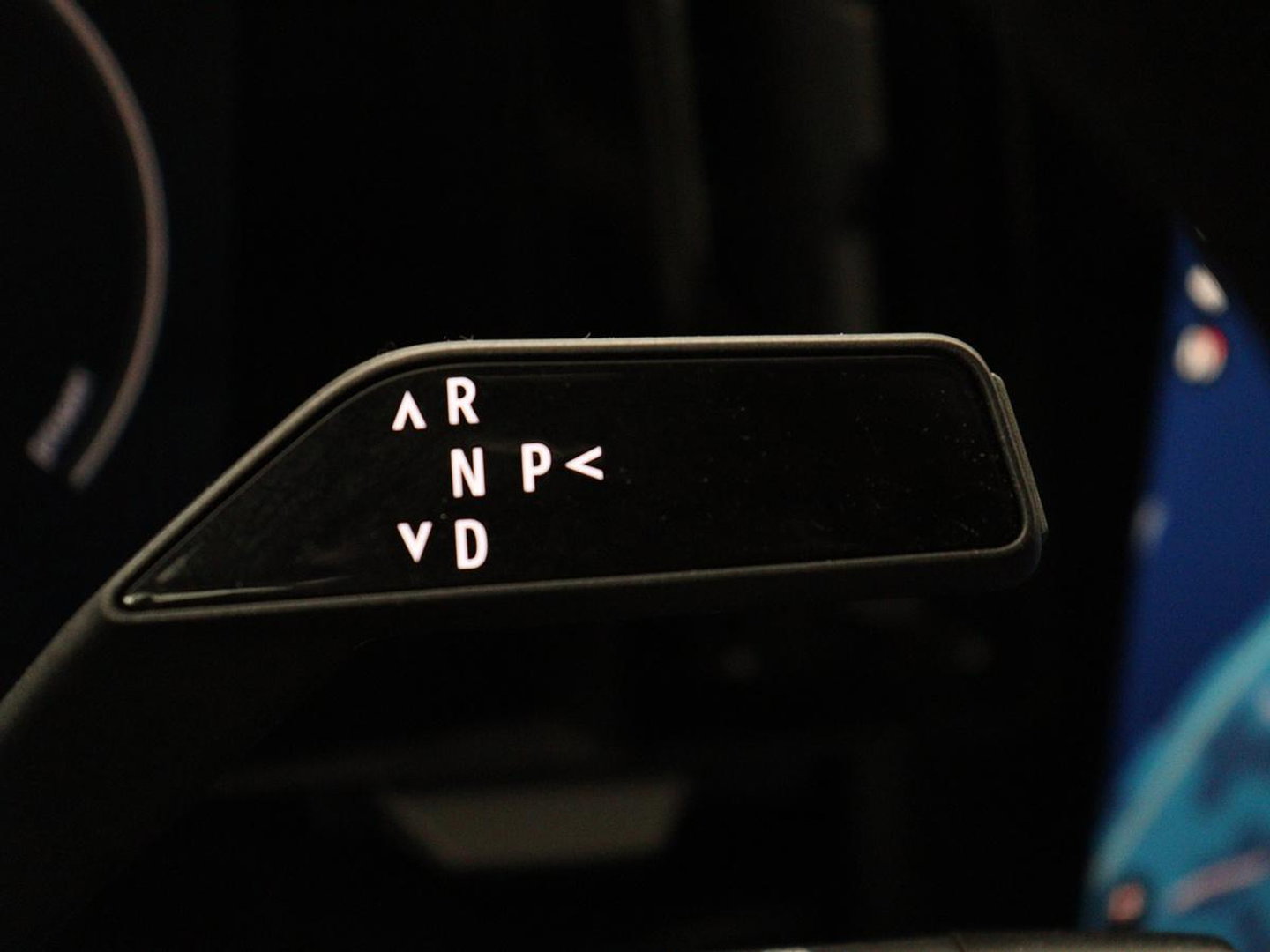 Renault Austral 1.3 mild hybrid | SOH 92,4% | Half leder | Climate control | Carplay | Virtual Dashboard | Adaptive Cruise | Camera | Park assist |