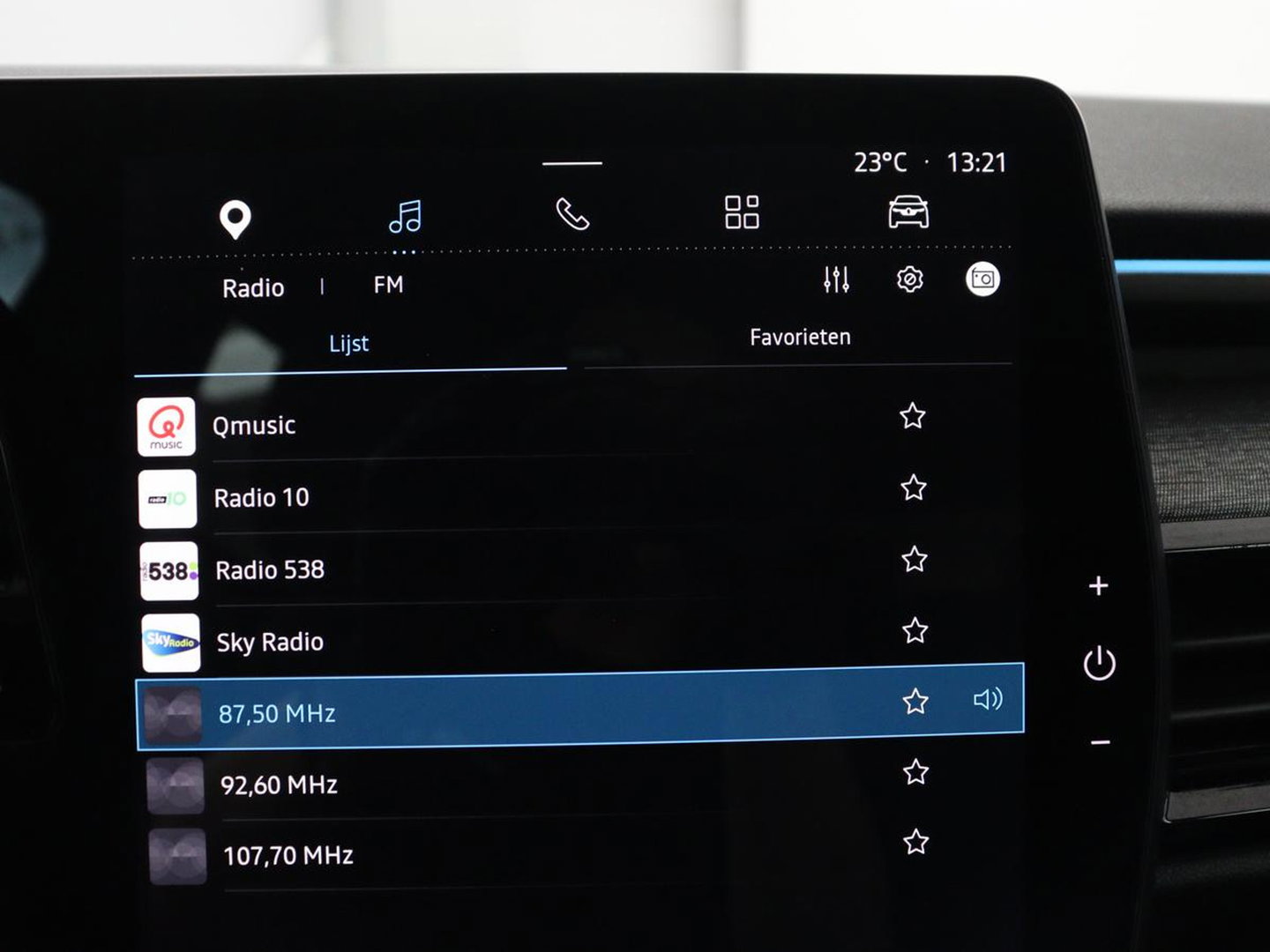 Renault Austral 1.3 mild hybrid | SOH 92,4% | Half leder | Climate control | Carplay | Virtual Dashboard | Adaptive Cruise | Camera | Park assist |