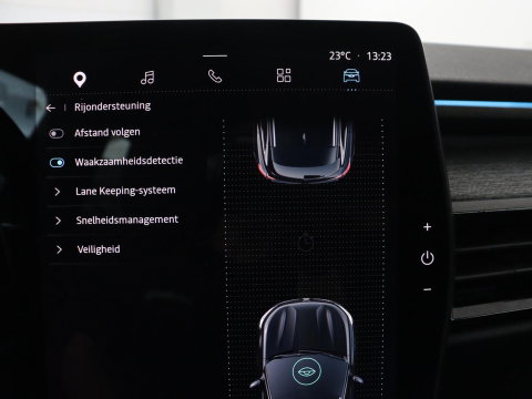 Renault Austral 1.3 mild hybrid | SOH 92,4% | Half leder | Climate control | Carplay | Virtual Dashboard | Adaptive Cruise | Camera | Park assist |