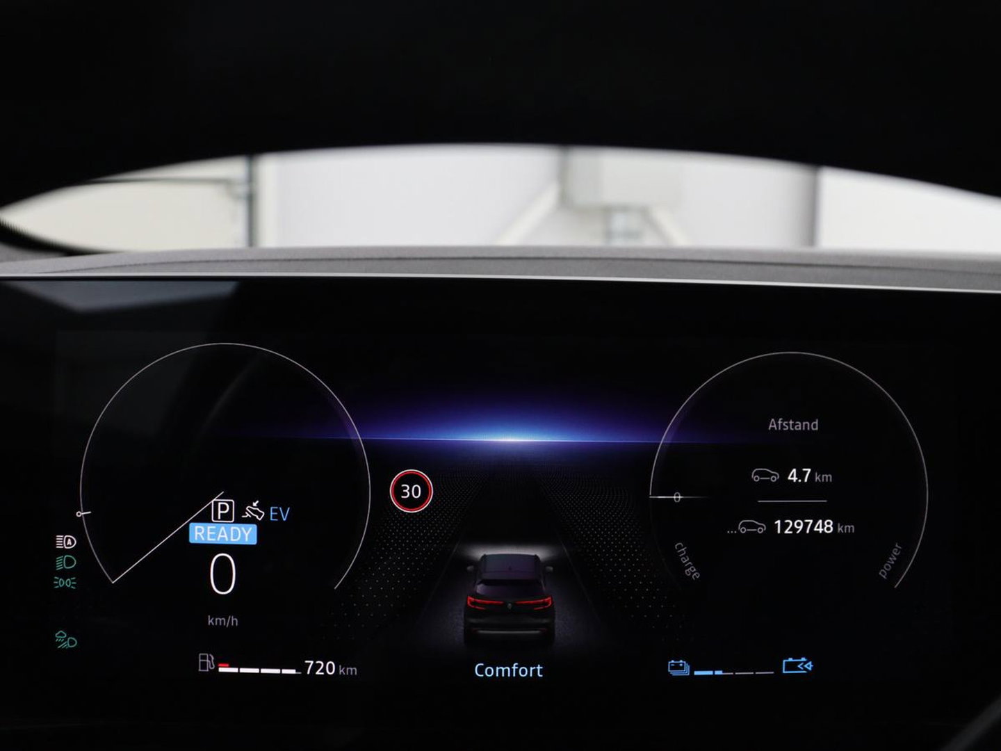 Renault Austral 1.3 mild hybrid | SOH 92,4% | Half leder | Climate control | Carplay | Virtual Dashboard | Adaptive Cruise | Camera | Park assist |