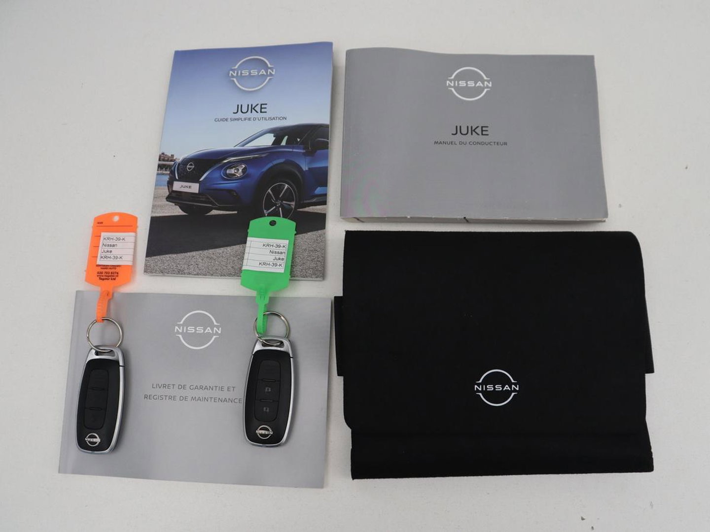 Nissan Juke 1.0 DIG-T N-Design | Half leder | Carplay | Cruise control | Park assist | Camera | Climate control | Keyless | Lichtmetaal 19" |