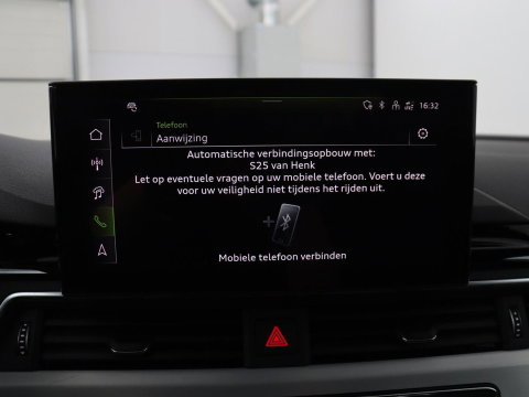 Audi A4 Avant 35 TFSI S edition Competition | Half Leder | Virtual Dashboard | Stoelverwarming | Cruise control | Park assist | Climate control | Drive select |