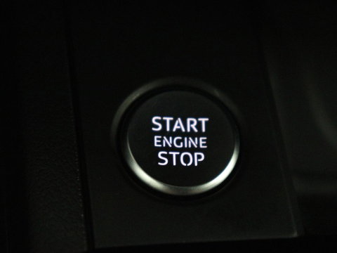 Audi A4 Avant 35 TFSI S edition Competition | Half Leder | Virtual Dashboard | Stoelverwarming | Cruise control | Park assist | Climate control | Drive select |