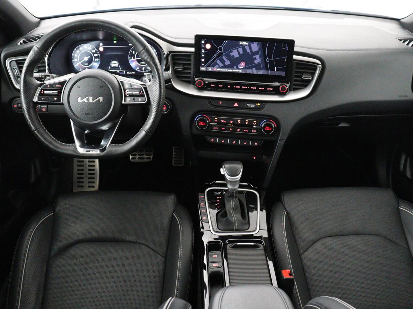 Kia XCeed 1.5 T-GDi GT-Line Edition | Panoramadak | Stoelkoeling | Adaptive cruise | Leder | Memory | Stuur/stoel verwarming | Camera | Dodehoek detectie |