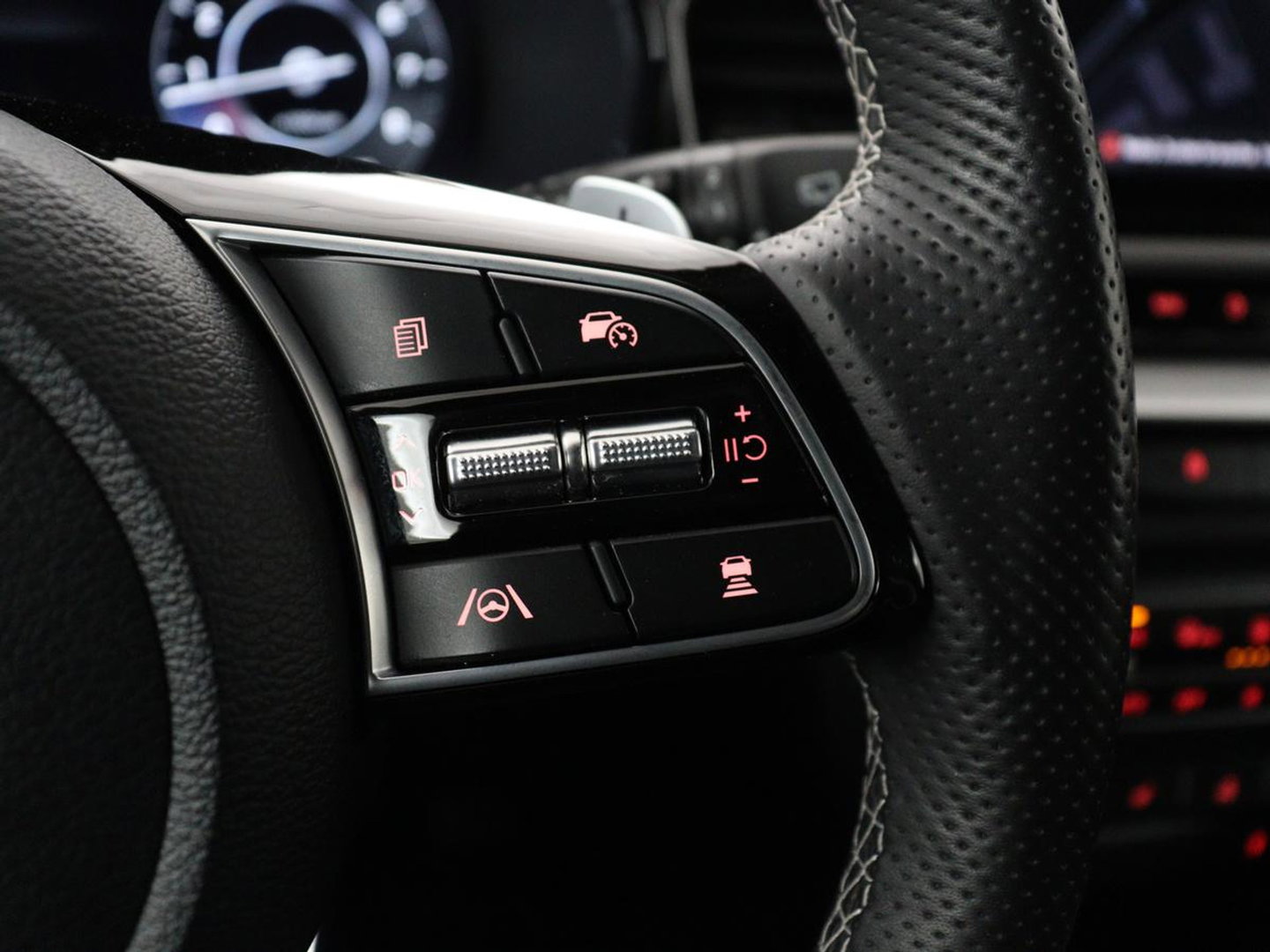 Kia XCeed 1.5 T-GDi GT-Line Edition | Panoramadak | Stoelkoeling | Adaptive cruise | Leder | Memory | Stuur/stoel verwarming | Camera | Dodehoek detectie |