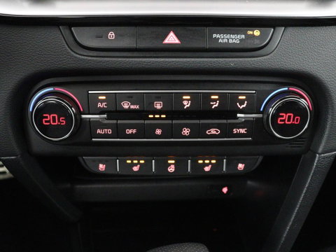 Kia XCeed 1.5 T-GDi GT-Line Edition | Panoramadak | Stoelkoeling | Adaptive cruise | Leder | Memory | Stuur/stoel verwarming | Camera | Dodehoek detectie |