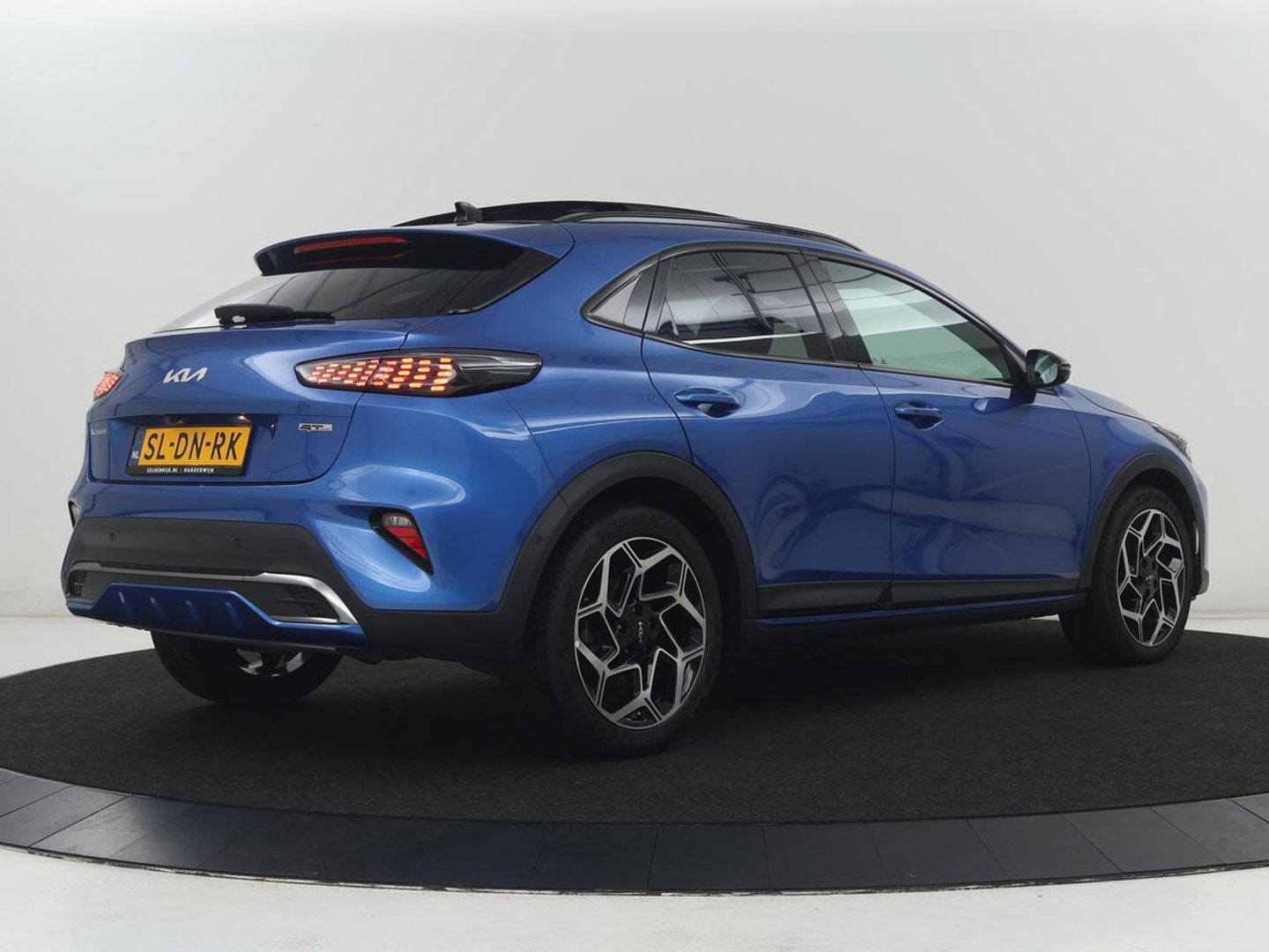 Kia XCeed 1.5 T-GDi GT-Line Edition | Panoramadak | Stoelkoeling | Adaptive cruise | Leder | Memory | Stuur/stoel verwarming | Camera | Dodehoek detectie |