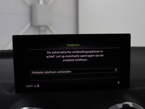 Audi Q2 30 TFSI Advanced edition | Panoramadak | Leder | Virtual Dashboard | Stoelverwarming | Climate control | Camera | Park assist | Cruise control | Navigatie |
