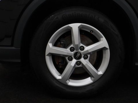 Audi Q2 30 TFSI Advanced edition | Panoramadak | Leder | Virtual Dashboard | Stoelverwarming | Climate control | Camera | Park assist | Cruise control | Navigatie |