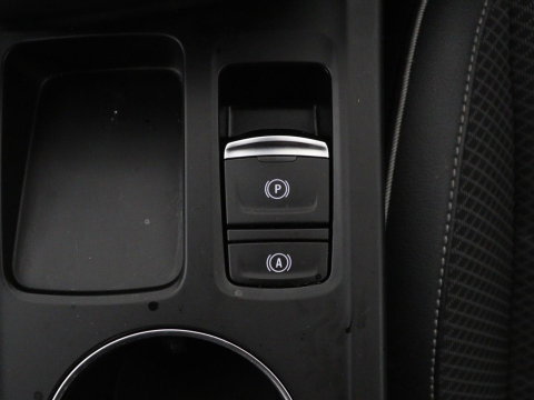 Renault Arkana 1.6 E-Tech Hybrid 145 Intens | Panoramadak | Half leder | Carplay | Adaptive cruise | Dodehoek detectie | Camera | Park assist | Climate control | Trekhaak