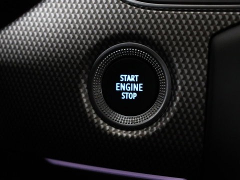 Renault Arkana 1.6 E-Tech Hybrid 145 Intens | Panoramadak | Half leder | Carplay | Adaptive cruise | Dodehoek detectie | Camera | Park assist | Climate control | Trekhaak