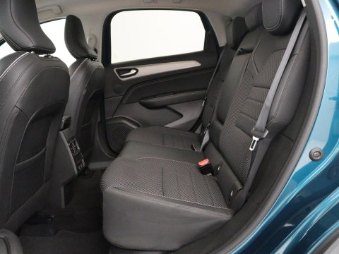 Renault Arkana 1.6 E-Tech Hybrid 145 Intens | Panoramadak | Half leder | Carplay | Adaptive cruise | Dodehoek detectie | Camera | Park assist | Climate control | Trekhaak
