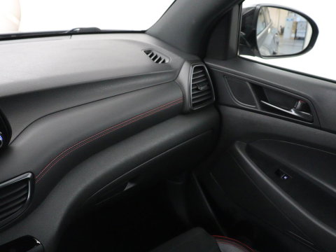 Hyundai Tucson 1.6 T-GDI Comfort N-Line | Trekhaak | 360 camera | Adaptive cruise | Carplay | Leder/alcantara | Stoelverwarming | Climate control | Full LED | Park assist |