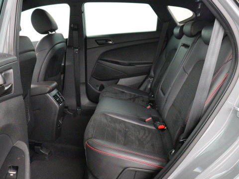 Hyundai Tucson 1.6 T-GDI Comfort N-Line | Trekhaak | 360 camera | Adaptive cruise | Carplay | Leder/alcantara | Stoelverwarming | Climate control | Full LED | Park assist |