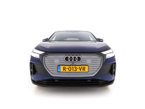 Audi Q4 e-tron 40 Launch edition 77 kWh [3-Fase-11kW] {SoH-94%} (INCL.BTW) *ADAPTIVE-CRUISE | SONOS-SOUND | HEATED-COMFORTSEATS | DIGI-COCKPIT | DAB+ | PRIVACY-GLASS | ECC | PDC | 20''ALU*