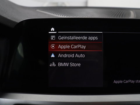 BMW 3 Serie Touring 318i Business Edition Plus | Leder | Stoelverwarming | Carplay | Virtueel dashboard | Cruise control | Climate control | Park assist | Full LED |