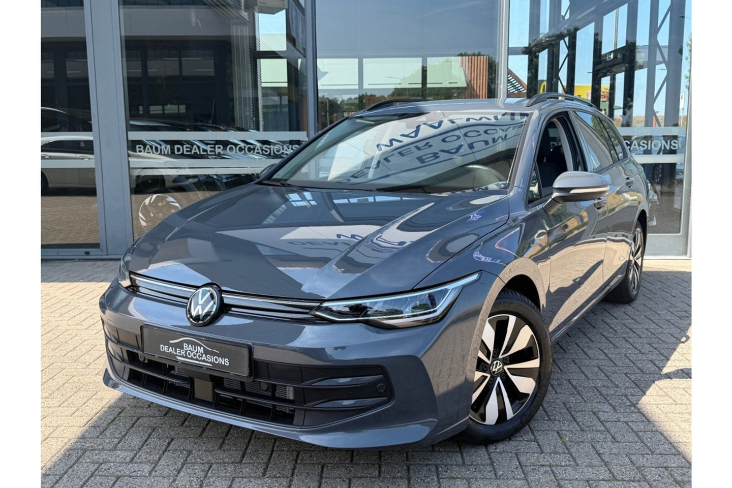 Volkswagen Golf 1.5 ETSI LIFE BNS.150PK AUTOMAAT LMV NAVI CARPAY WINTERPACK