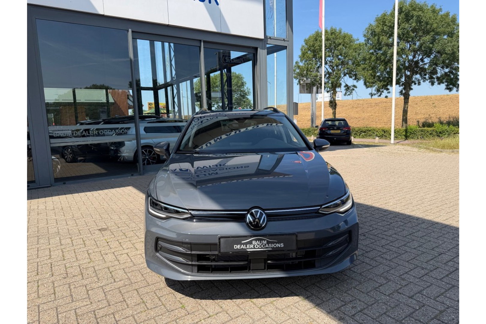 Volkswagen Golf 1.5 ETSI LIFE BNS.150PK AUTOMAAT LMV NAVI CARPAY WINTERPACK