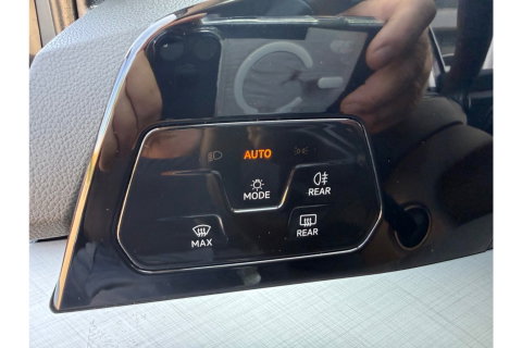 Volkswagen Golf 1.5 ETSI LIFE BNS.150PK AUTOMAAT LMV NAVI CARPAY WINTERPACK
